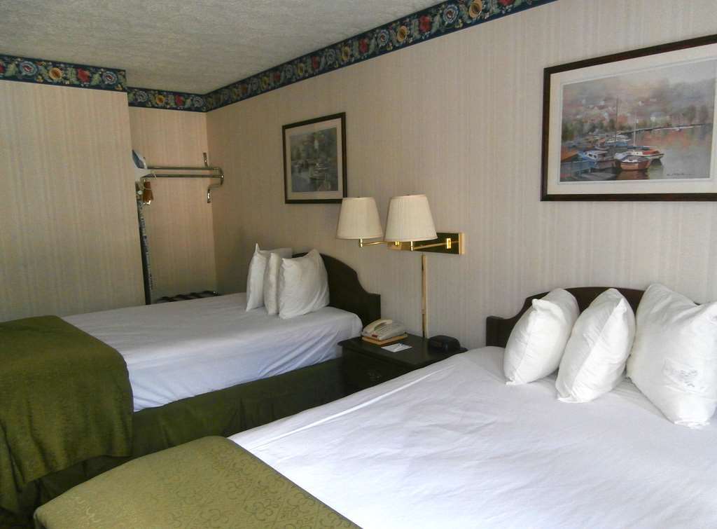 Americas Best Value Inn - Клейтон Номер фото