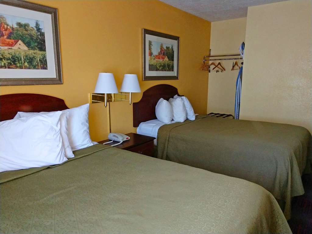 Americas Best Value Inn - Клейтон Номер фото