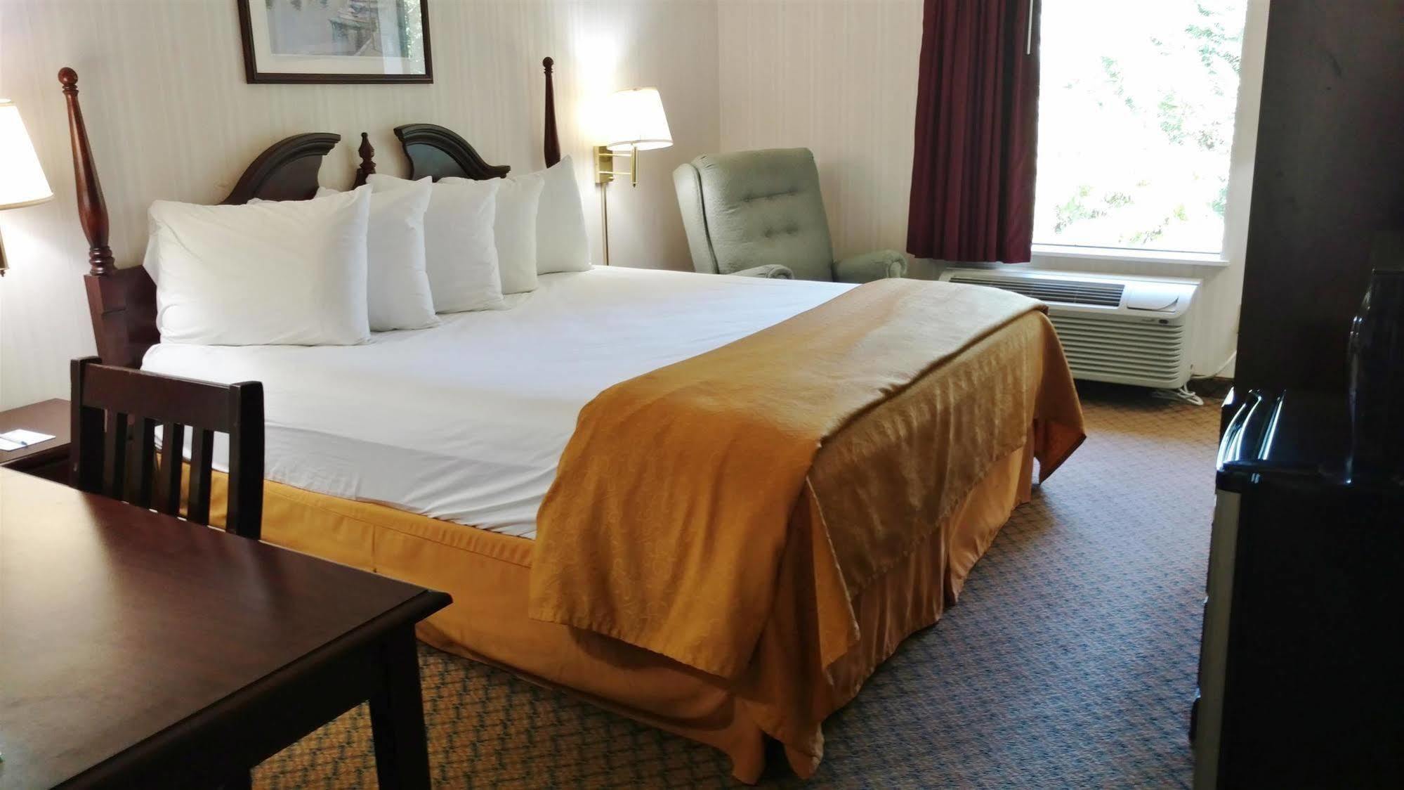 Americas Best Value Inn - Клейтон Экстерьер фото