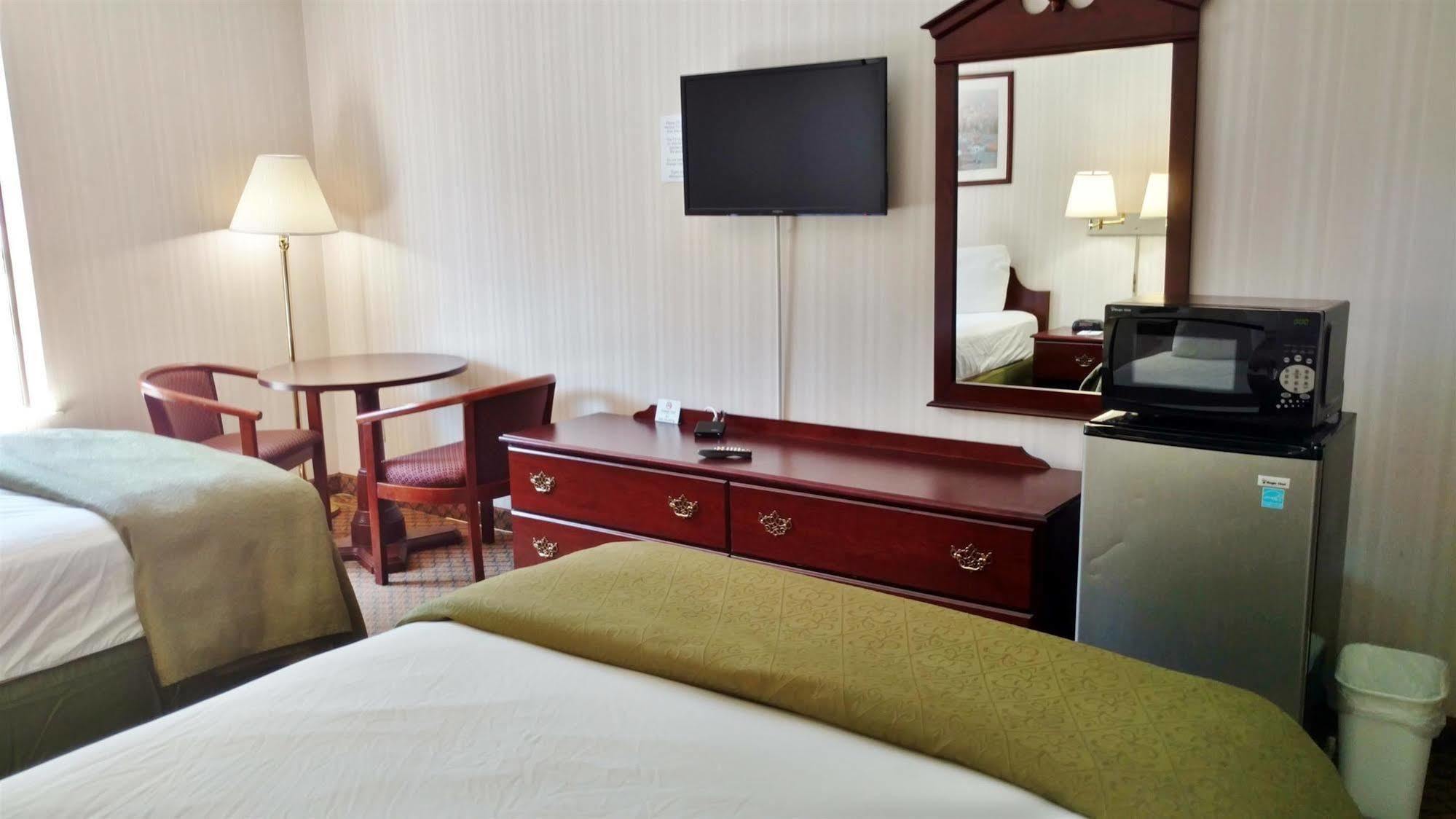 Americas Best Value Inn - Клейтон Экстерьер фото